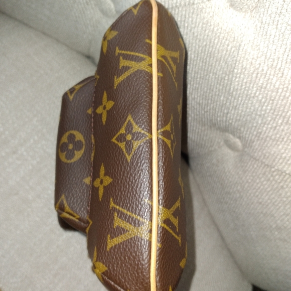 🍁Authentic Louis Vuitton partition pouch - Picture 9 of 12